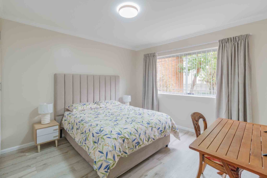 2 Bedroom Property for Sale in Table View Western Cape